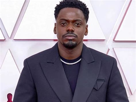 Daniel Kaluuya Height, Weight, Shoe Size